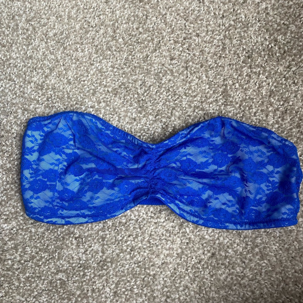 Bandeau blue lace. Barely worn. Size medium.